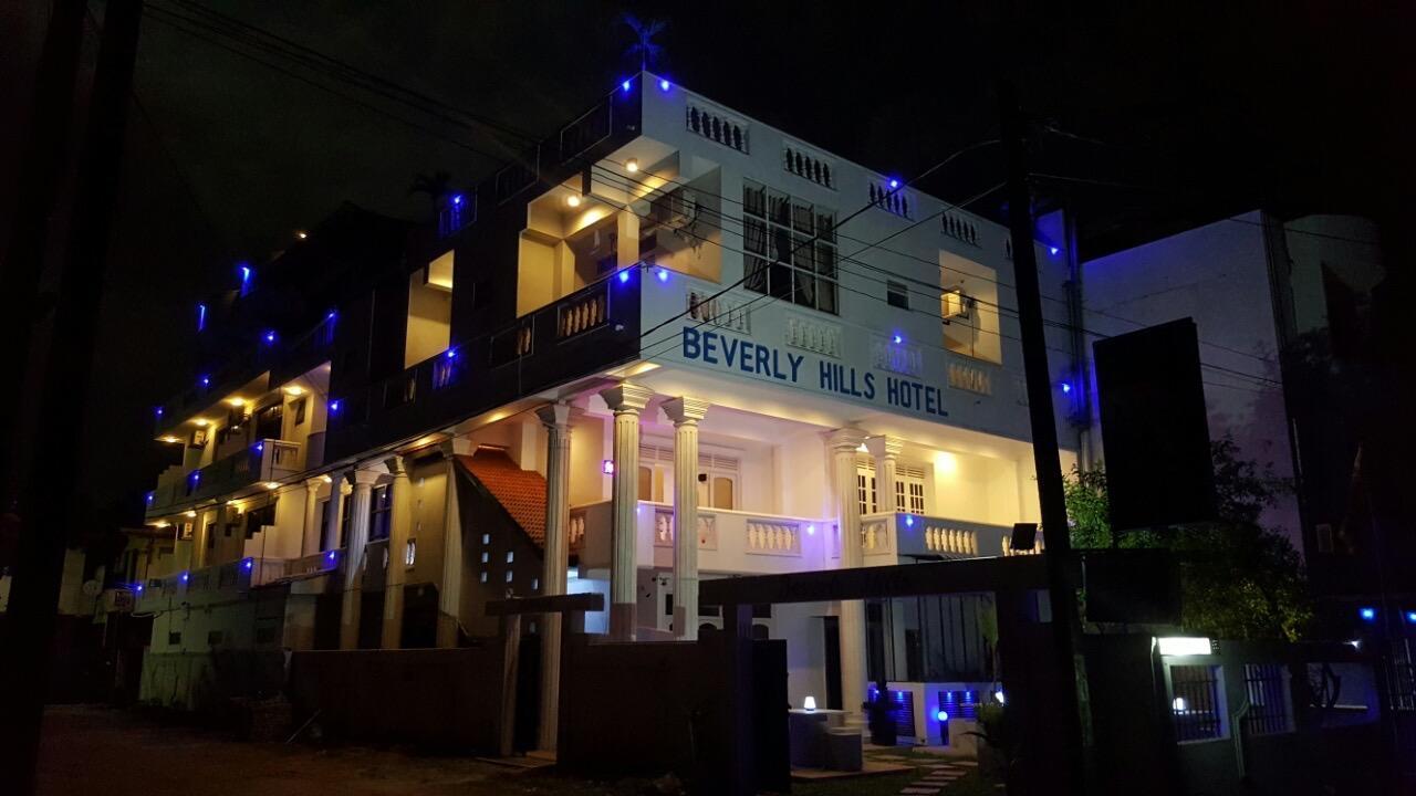 Beverly Hills Hotel Dehiwala-Mount Lavinia Exterior foto